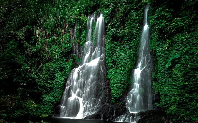 Optional trip after Ijen tour package to Jagir Waterfall tours Optional trip after Ijen tour package to Jagir Waterfall tours I Ijen to Bromo tour Ijen to Bromo Tour