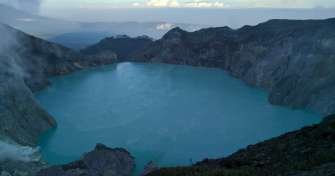 Trip to Tumpak Sewu waterfall, Ijen crater, Mount Bromo, Borobudur and Prambanan tour 5D Trip to Tumpak Sewu waterfall, Ijen crater, Mount. Bromo, Borobudur and Prambanan tour 5D Trip from Surabaya or Malang to Tumpak Sewu waterfall, Ijen crater, Mount. Bromo, Borobudur and Prambanan tour for 5 days 4 nights holiday travel package  Ijen to Bromo Tour