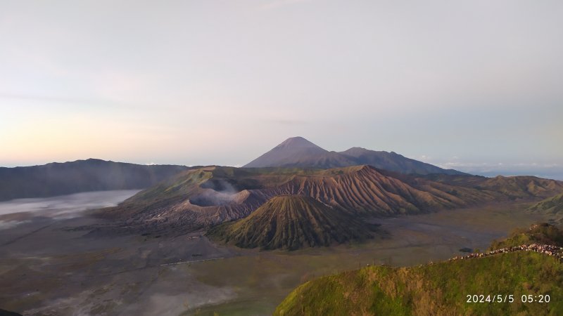 Bromo to Ijen tour package to visit Bromo savannah, and Ijen blue fire tours - then to Bali 3D Bromo to Ijen tour package to visit Bromo savannah, and Ijen blue fire tours - Bali 3D Bromo to Ijen tour package to visit Bromo savannah, and Ijen blue fire tours from Malang or Surabaya - then to Bali for your memorable holiday trip 3D2N Ijen to Bromo Tour