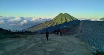 Ijen crater to Bromo tour from Bali, then to Jomblang and Pindul cave tours 4D Ijen to Bromo Tour